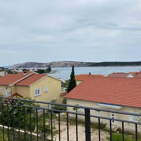 With Parking Space Barbat, Rab - 22863 Daire *